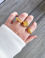 Floral Signet Ring - Riot Co.