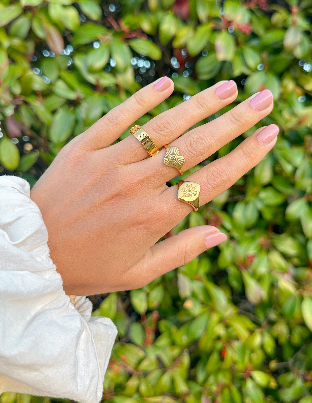 Floral Signet Ring - Riot Co.