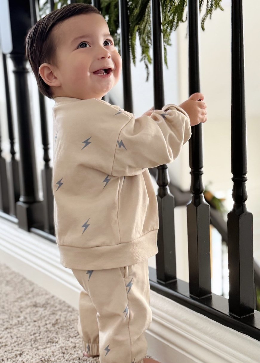Leo Jogger Set | Lightning Bolt Jogger Outfit - Riot Co.